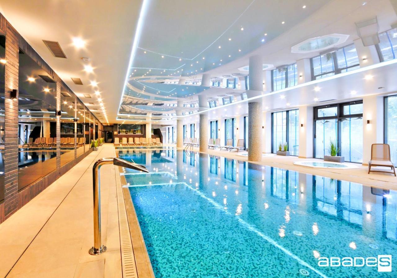 Apartament Z Wellness Nadmorskie Tarasy 코워브제크 외부 사진